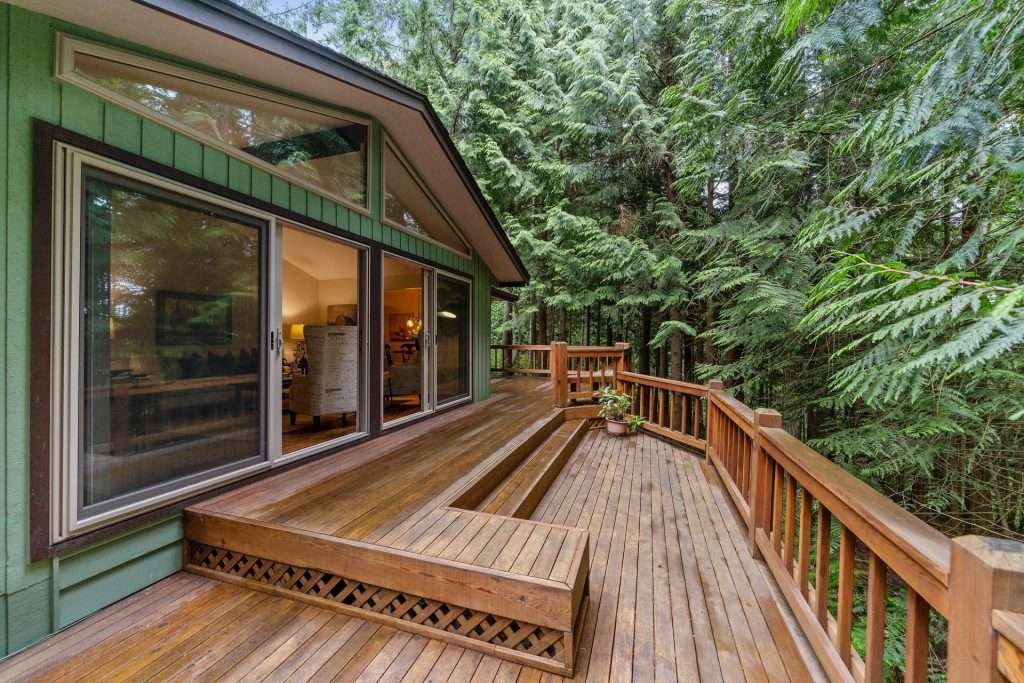 photo 1574120583586 de8847ae992c 1920w Deck Builder There are many benefits to installing a new deck on your property. From providing a place to host gatherings to expanding the usable square footage of your living space, a beautiful wooden deck will boost both the aesthetic appeal and value of your home. The skilled deck builders at H-Towne & Around Remodelers Inc. will create the perfect custom deck to make the comfortable and luxurious outdoor lifestyle you've always imagined into a reality! We proudly serve homeowners throughout Cypress, Katy, Houston, and the surrounding areas. Whether you dream of hosting family gatherings, grilling, or enjoying an afternoon nap in the sun, a simple call to our deck builders is the first step towards getting your project started.